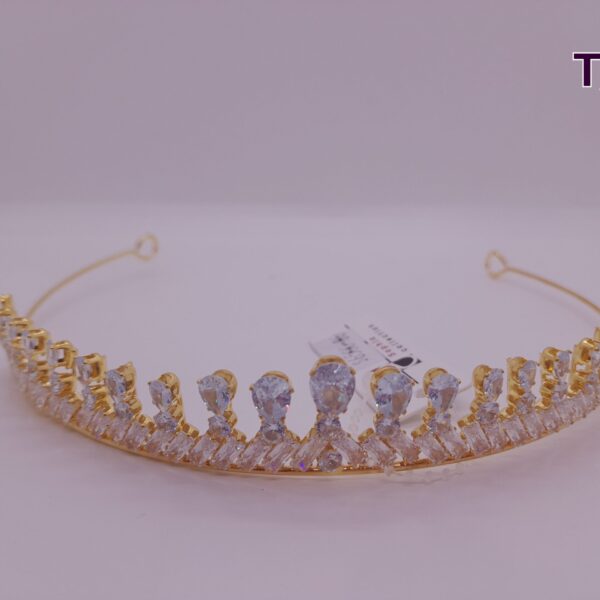 Tiara de Cubic Zirconia / T-006