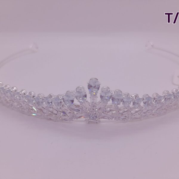 Tiara de Cubic Zirconia / T-016