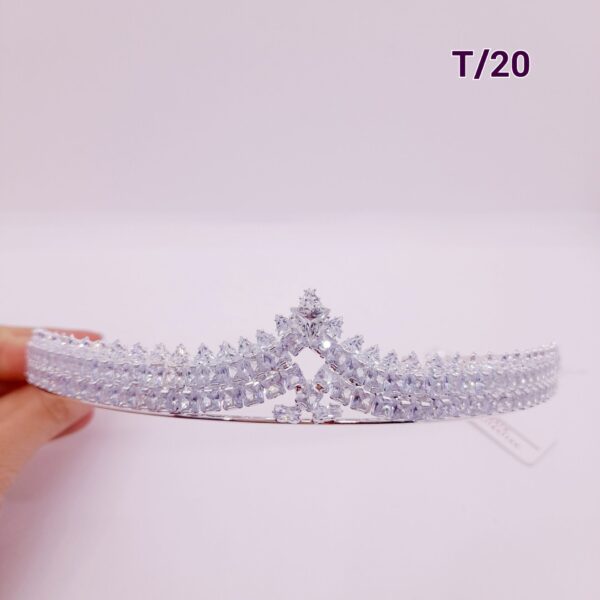 Tiara de Cubic Zirconia / T-021