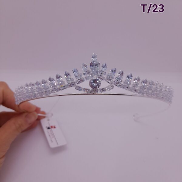 Tiara de Cubic Zirconia / T-023
