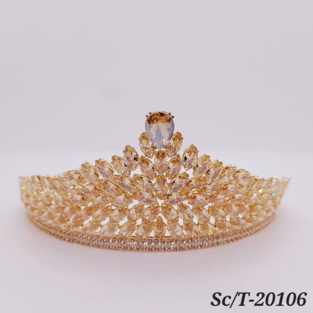 Tiara de Cubic Dorada y Ambar / T-106