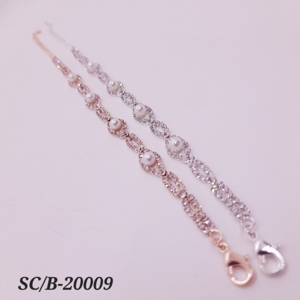 Pulsera de Strass y Perlas con Broche / B20009