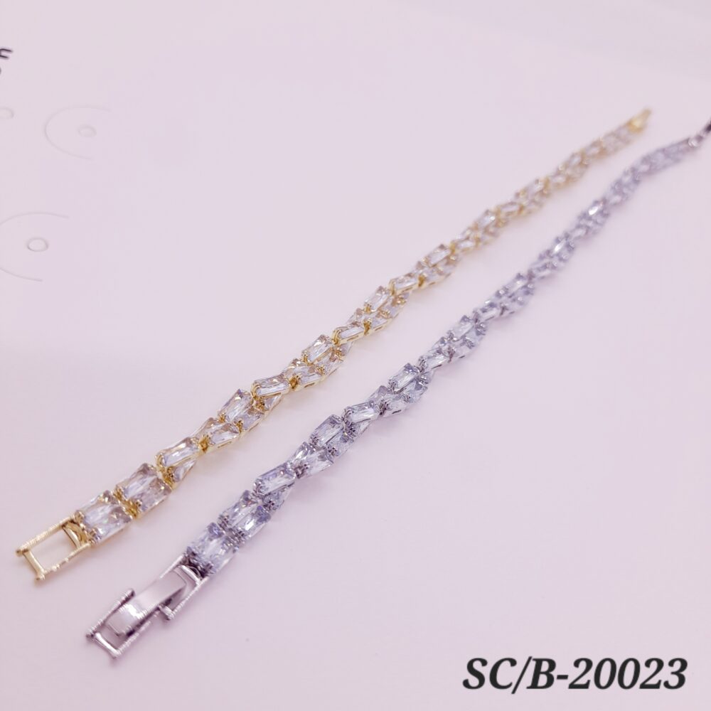 Pulsera de Cubics con Broche / B20023