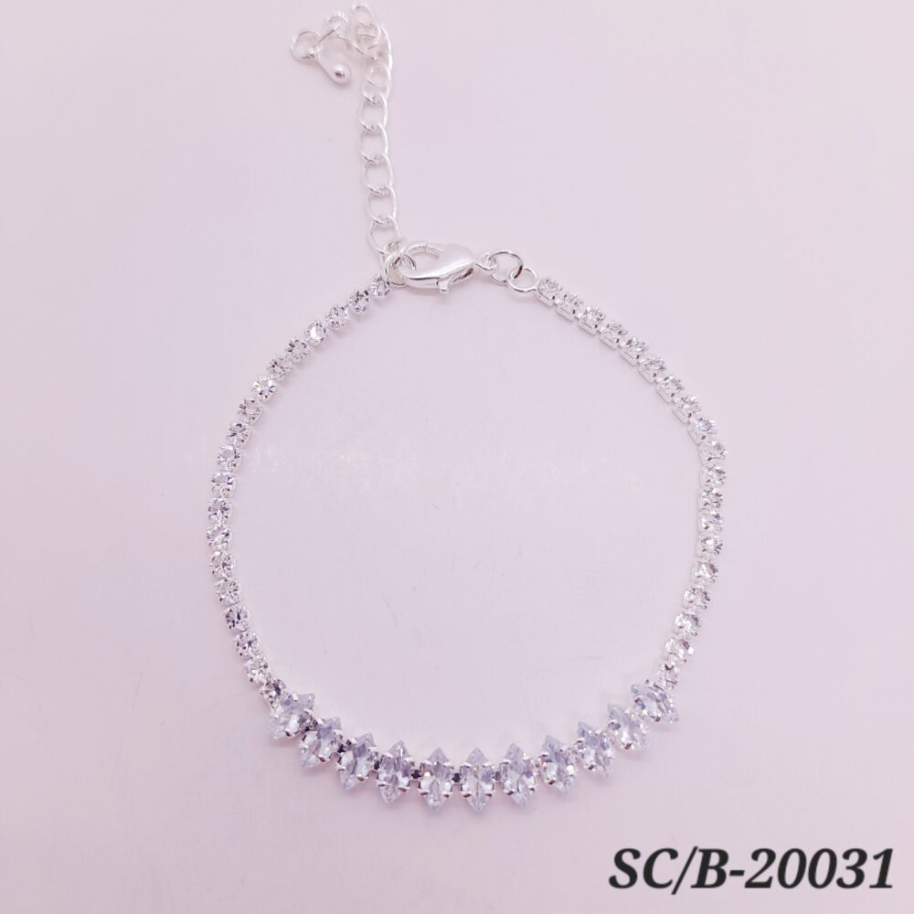 Pulsera de Cubics con Broche / B20031