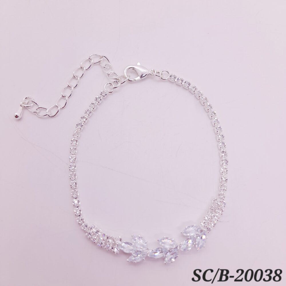 Pulsera de Cubics con Broche / B20038