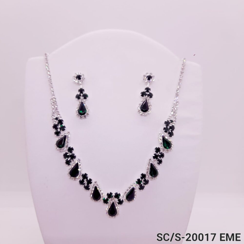 Set Collar con Aros de Strass / S-20017 - Image 2