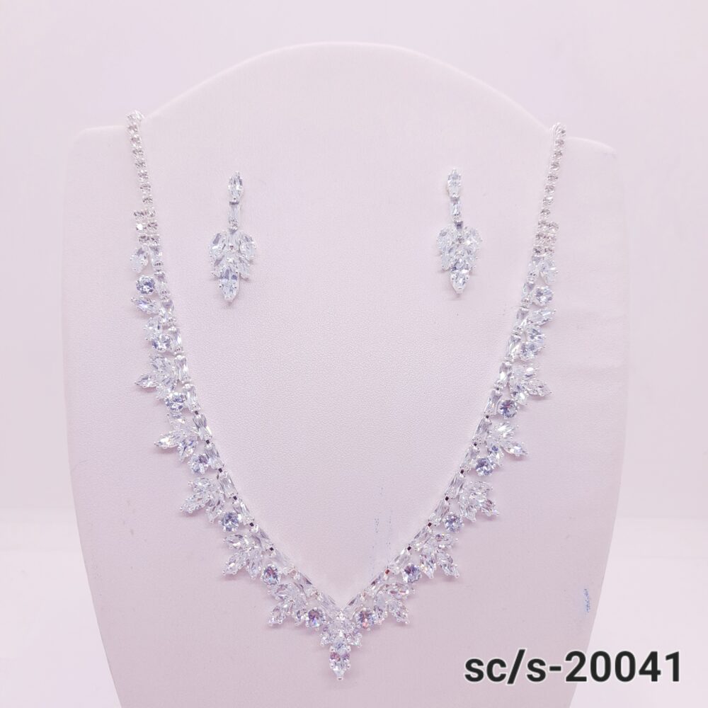 Set Collar con Aros de Strass y Cristales / S-20041