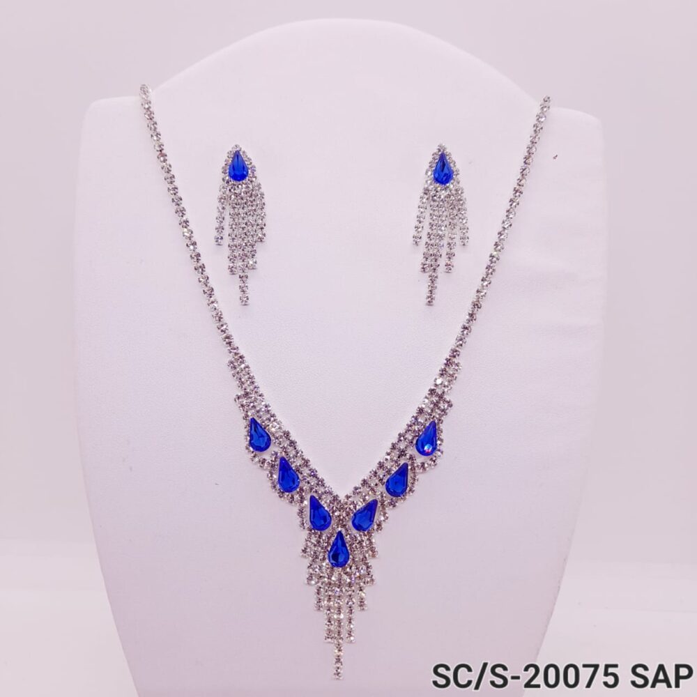 Set Collar con Aros de Strass / S-20075 - Image 4