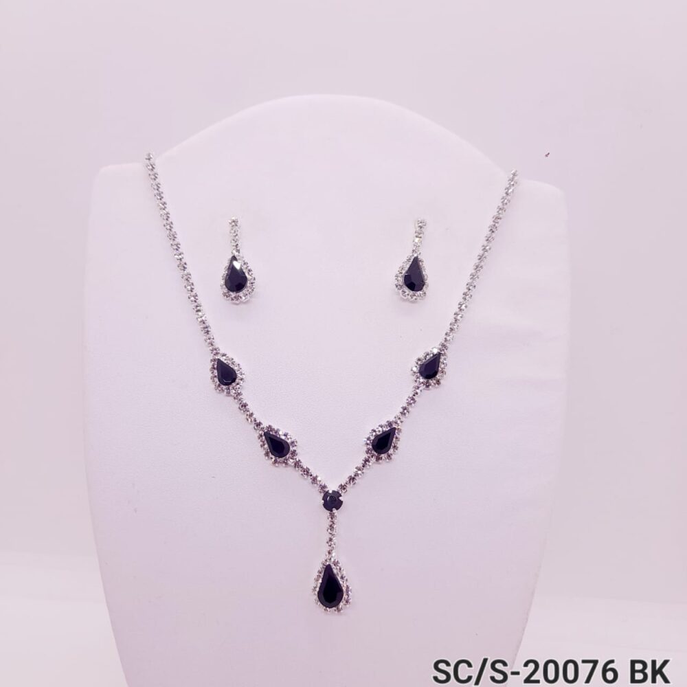 Set Collar con Aros de Strass / S-20076 - Image 2