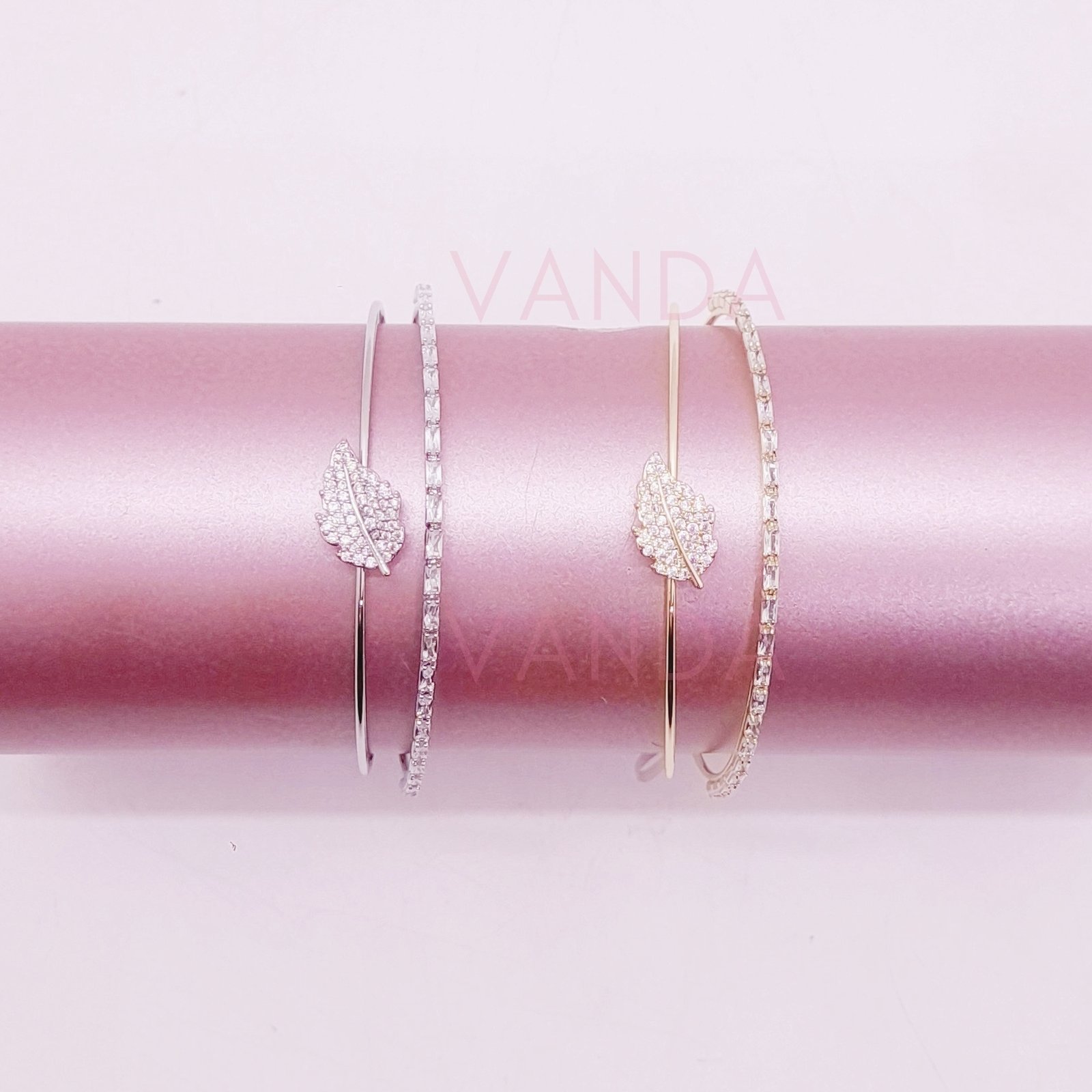 Pulsera Ajustable de Strass / B-20130