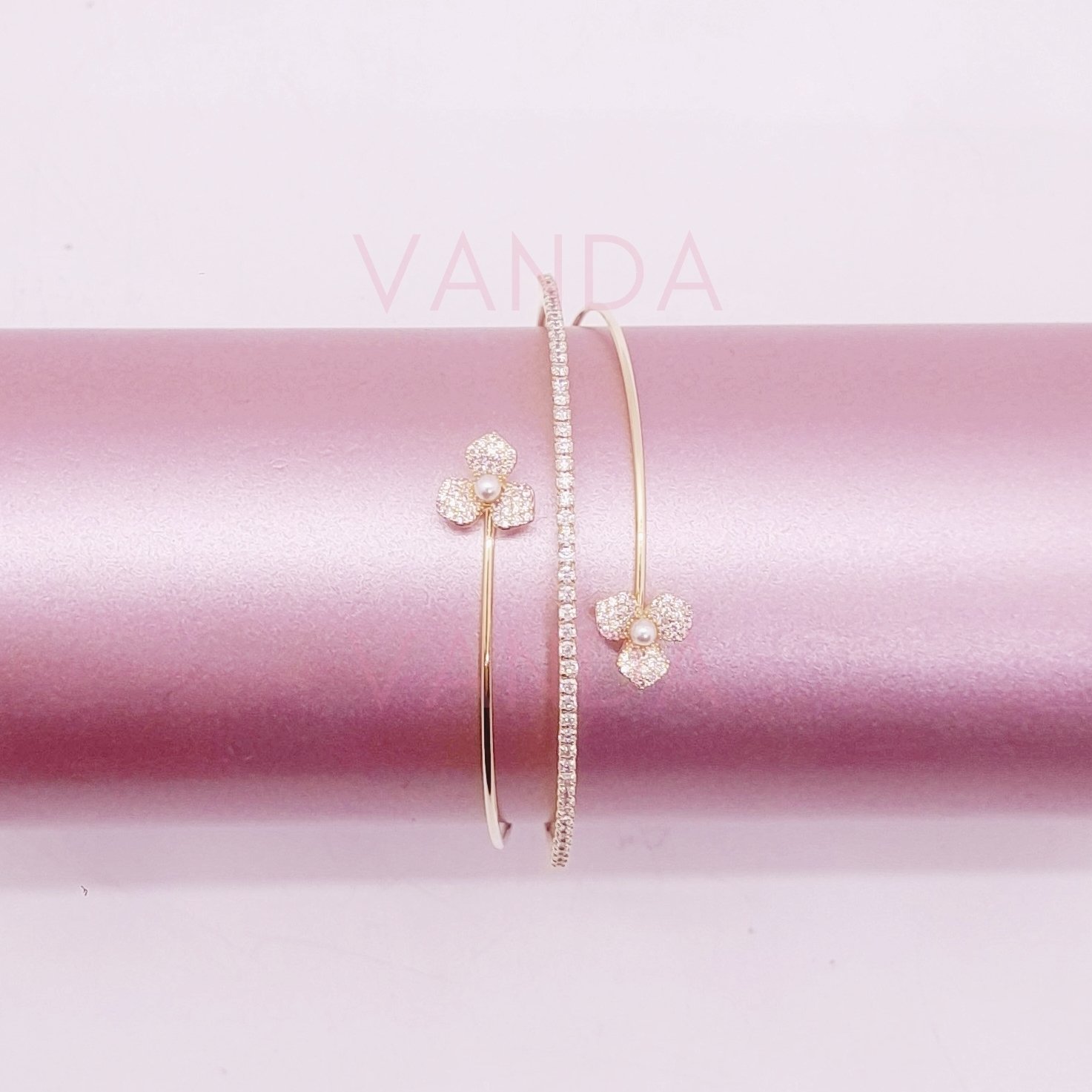 Pulsera Ajustable de Strass Flor y Perla / B-20136