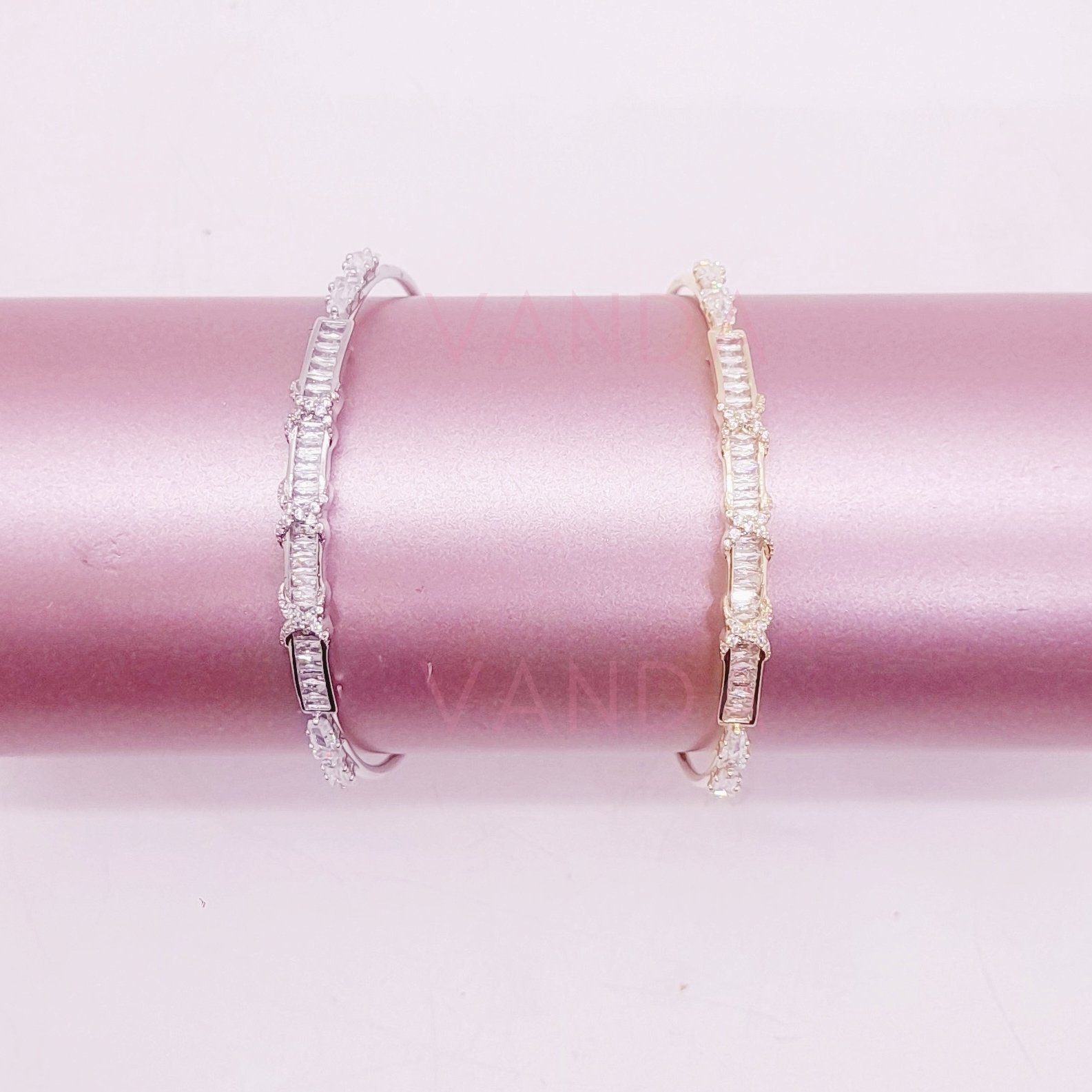 Pulsera Ajustable de Strass y Cubic / B-20150